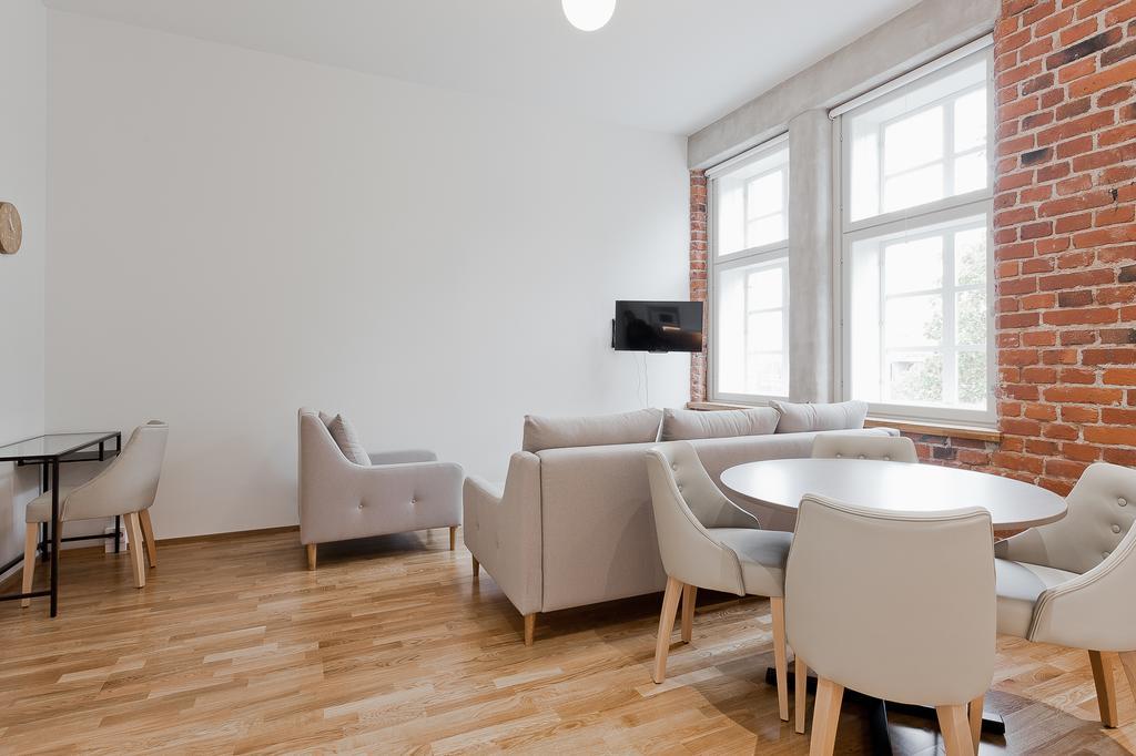 Forenom Serviced Apartments Turku Kakolanmaki חדר תמונה